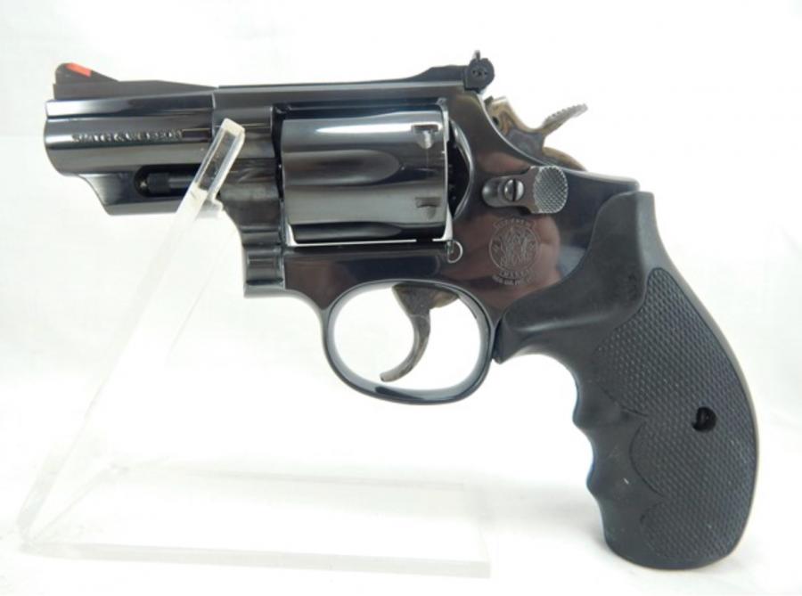 Smith & Wesson 19-6 357magnum 2.5"