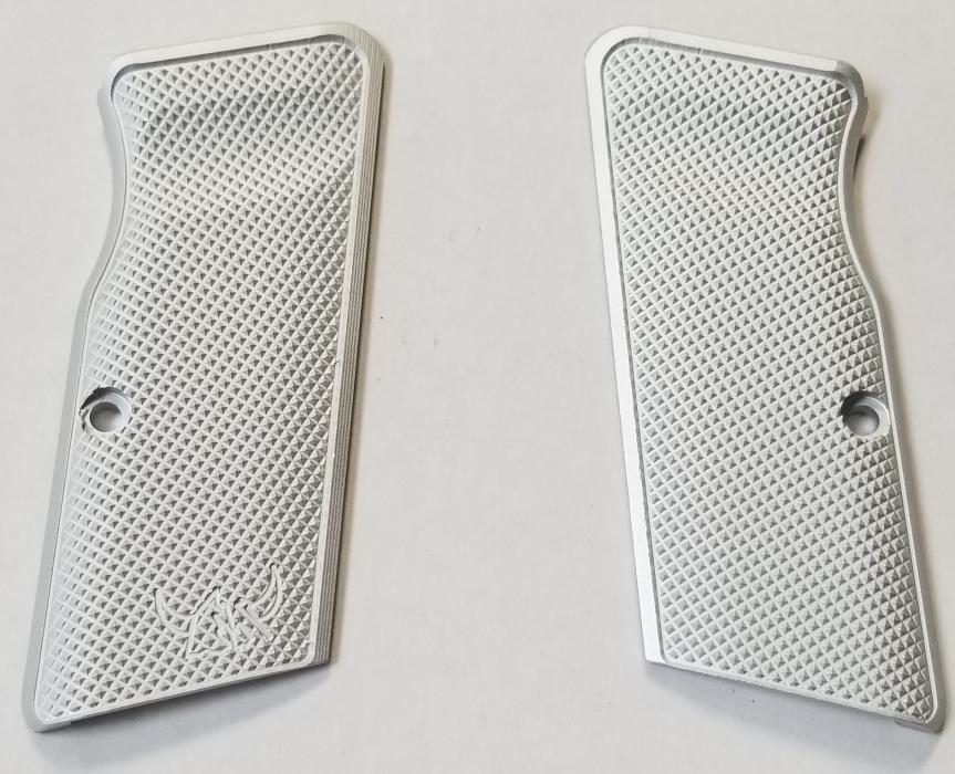 Henning Contour Checkered "medium" Grip AL