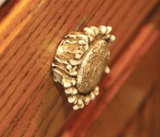 Rivers Edge Drawer Knobs