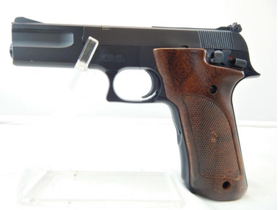 Smith & Wesson 422 .22lr 4.5"