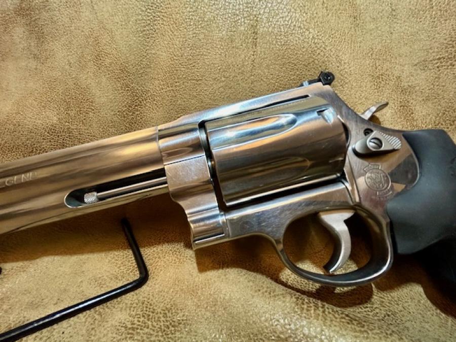 Like New in Box Smith & Wesson, Model 350 X-Frame Revolver, Double Action/S-img-6