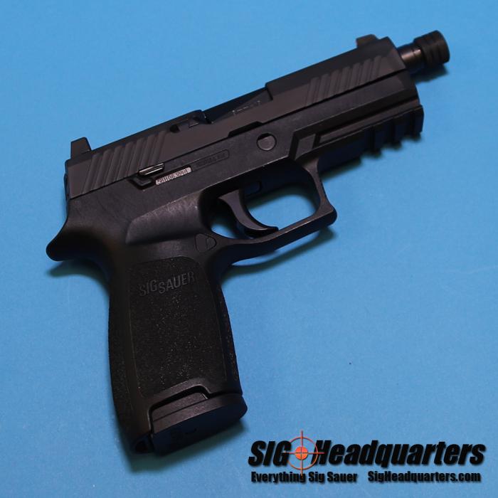Sig Sauer P320 Carry Threaded Barrel
