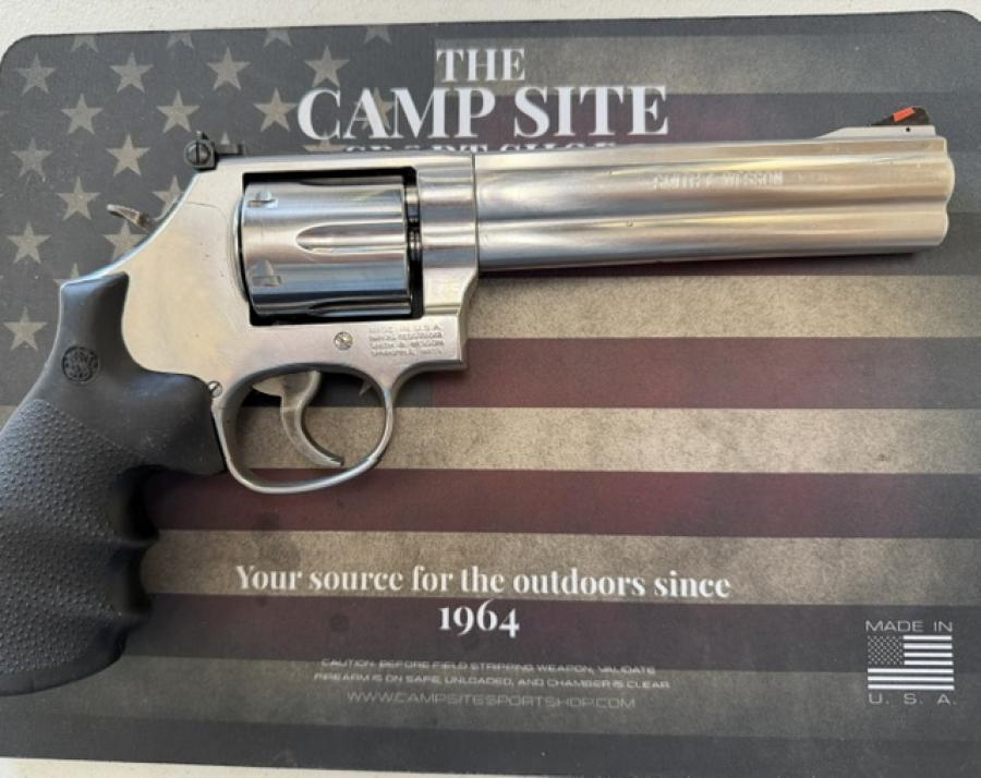 Smith & Wesson Mod 686 .357 Mag - MINT-img-4