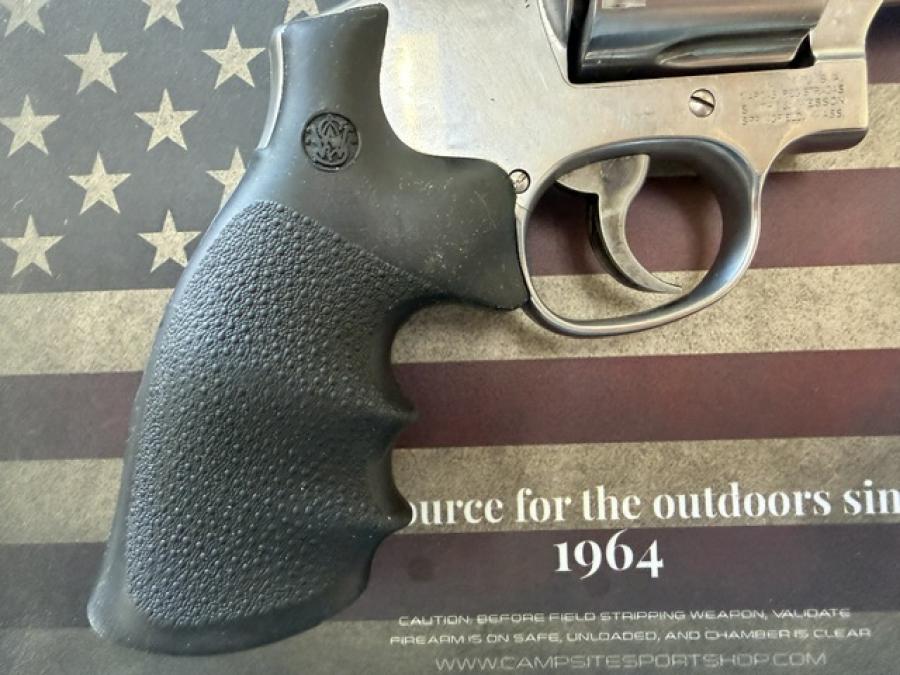 Smith & Wesson Mod 686 .357 Mag - MINT-img-5