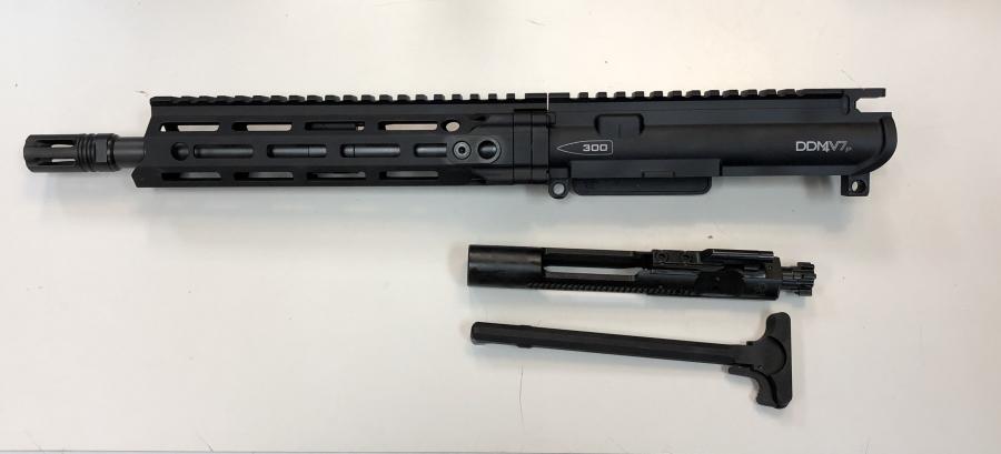 Daniel Defense V7 300blk 10.3" URG